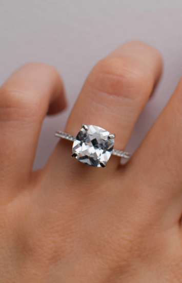 Ασημένιο δαχτυλίδι με διακοσμητικά διαμάντια ART2741, ασημί χρώμα