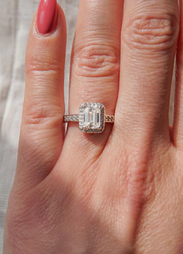 Ασημένιο δαχτυλίδι με διακοσμητικά διαμάντια ART507, ασημί χρώμα