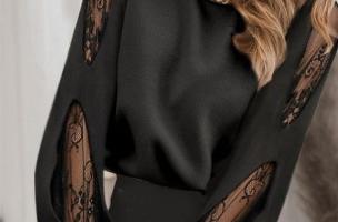 Κομψή μακρυμάνικη μπλούζα Senternada με ένθετα δαντέλας και στρογγυλό γιακά , μαύρο